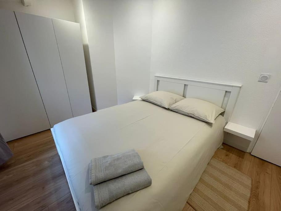 Duplex Sous Les Toits Apartment ริเยซ์ ภายนอก รูปภาพ