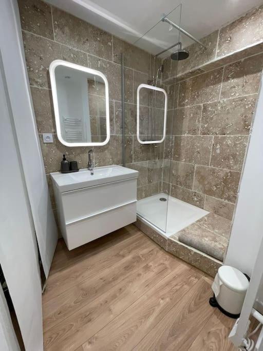 Duplex Sous Les Toits Apartment ริเยซ์ ภายนอก รูปภาพ