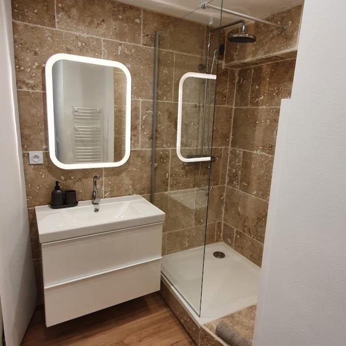 Duplex Sous Les Toits Apartment ริเยซ์ ภายนอก รูปภาพ